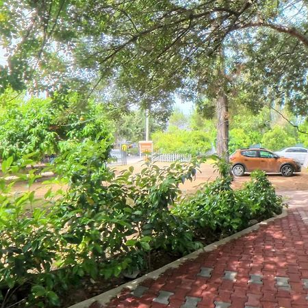 Secret Garden Hotel & Bungalows Чирали Екстер'єр фото