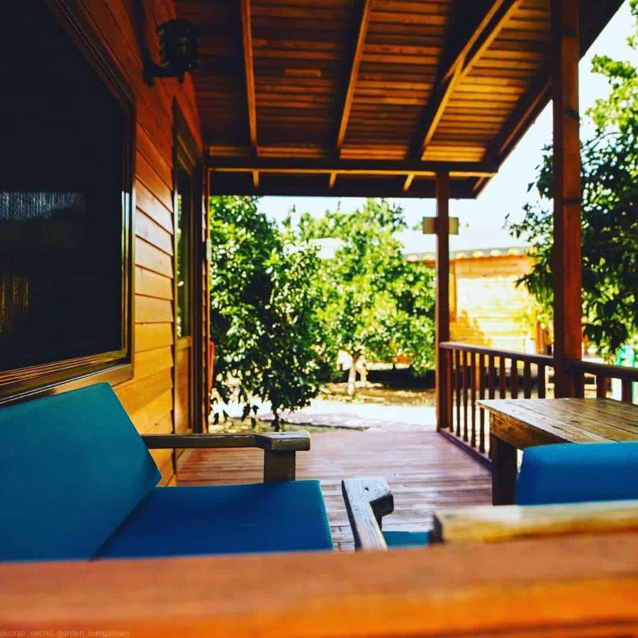 Secret Garden Hotel & Bungalows Чирали Екстер'єр фото