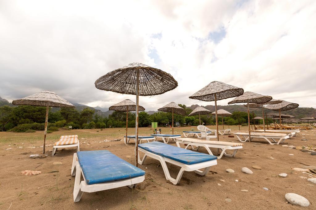 Secret Garden Hotel & Bungalows Чирали Екстер'єр фото