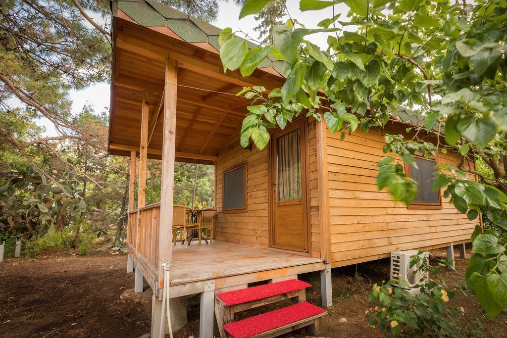 Secret Garden Hotel & Bungalows Чирали Номер фото