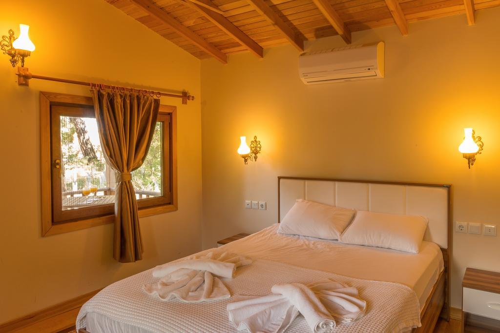 Secret Garden Hotel & Bungalows Чирали Номер фото